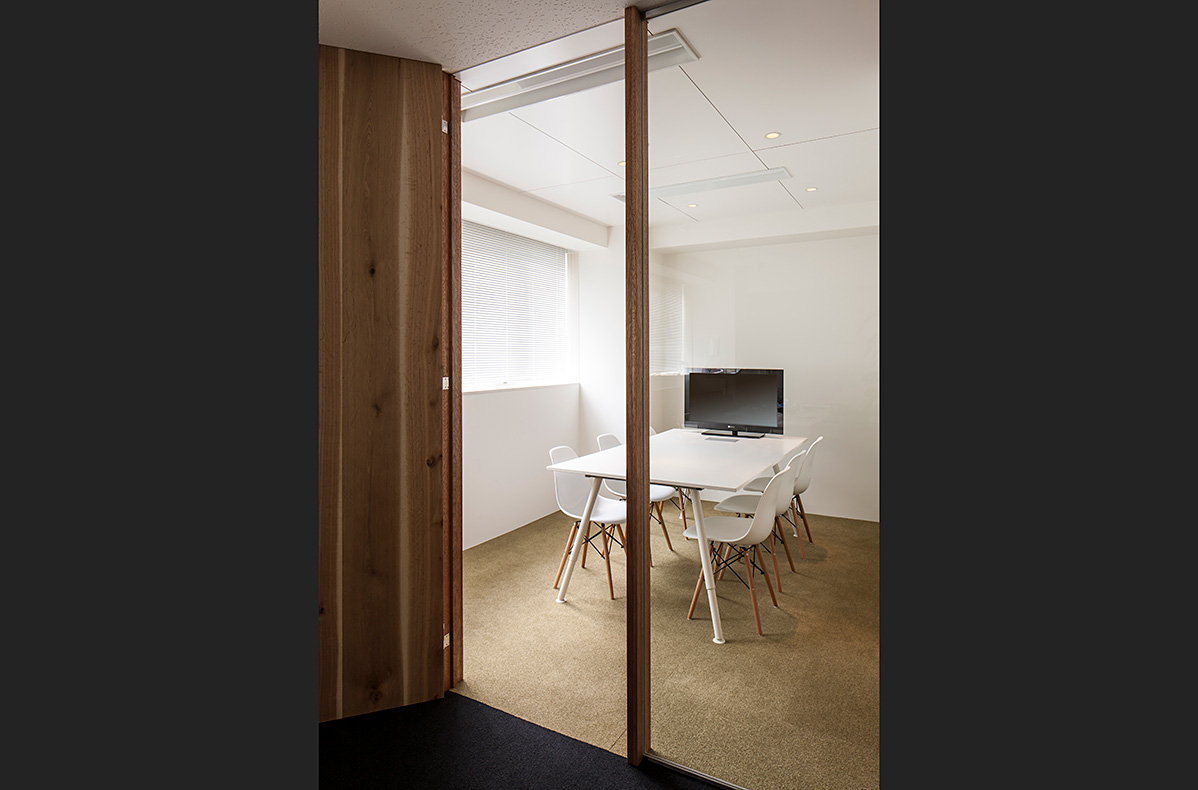 green_wall office_design_photo_003