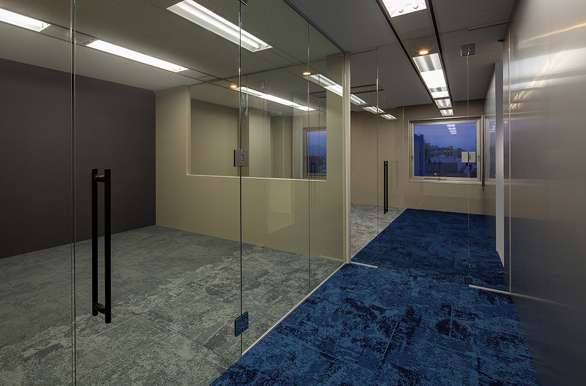 metal_wall_office_design_k2rasuma_photo_001